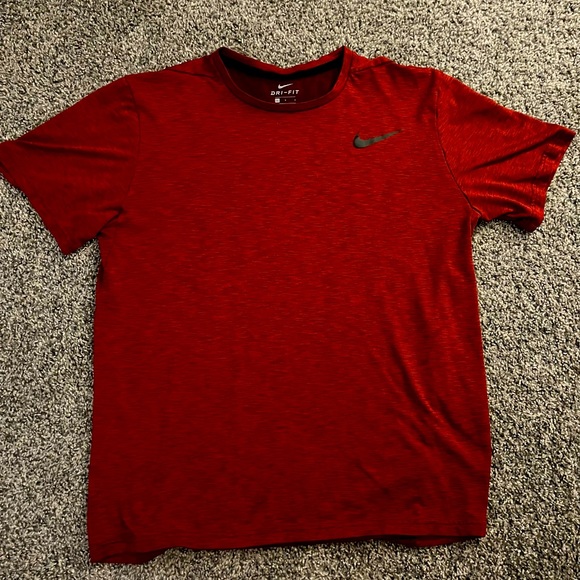 Nike Training T Shirt Red - Sz L - Picture 1 of 3